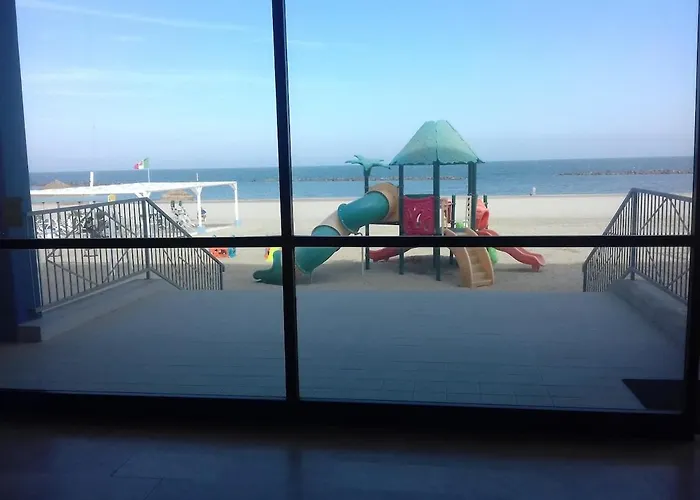 Cute One-bedroom With Direct Access To The Sea *