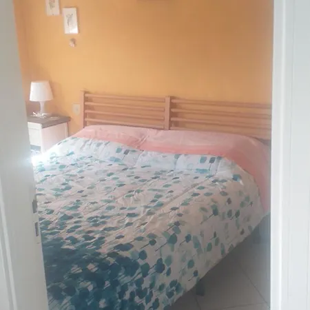 Apartamento Cute One-bedroom With Direct Access To The Sea Lido di Scacchi