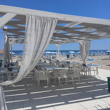 Cute One-bedroom With Direct Access To The Sea Apartamento
